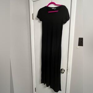 C&C California Classic Black Maxi Dress